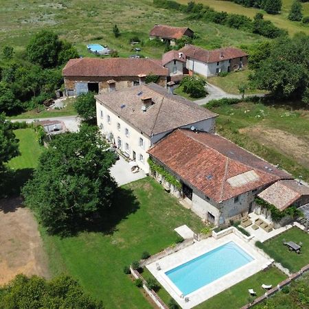 Les Picardies Lesterps Bagian luar foto